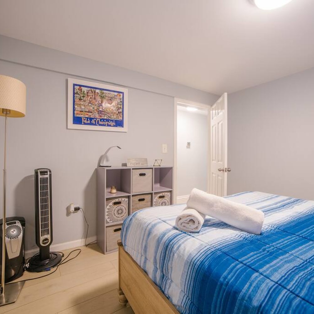 Midway Airport 2 Bedroom With Full Kitchen
