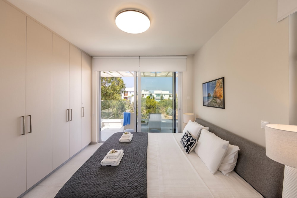 Protaras Leomi Seaview Villa