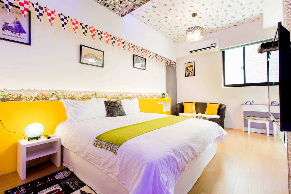 F One B&B