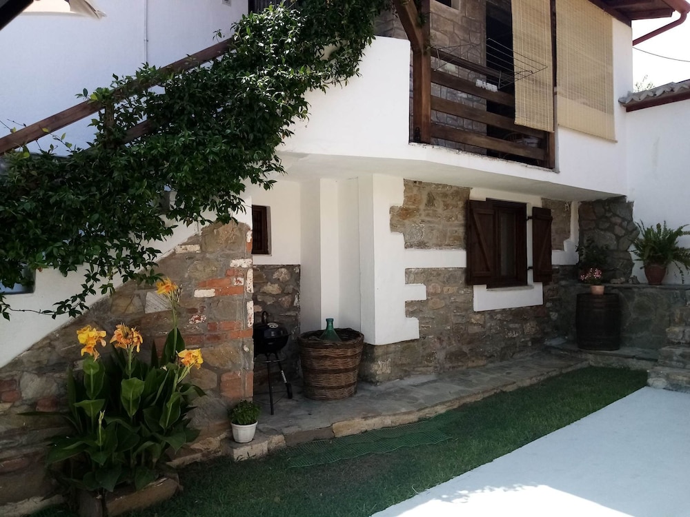 Photo 25