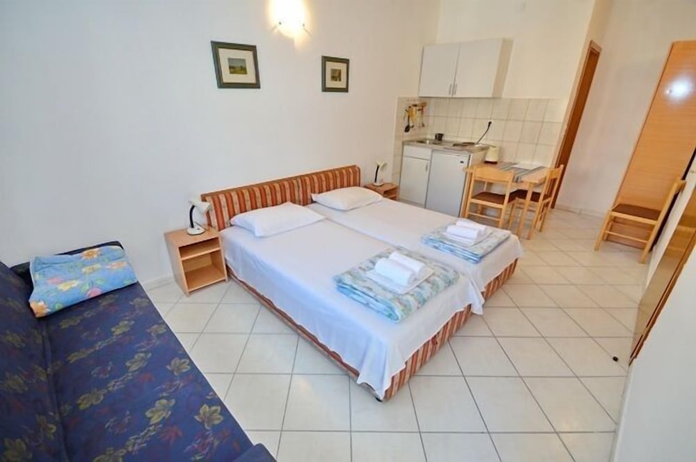 Ksenija Apartments