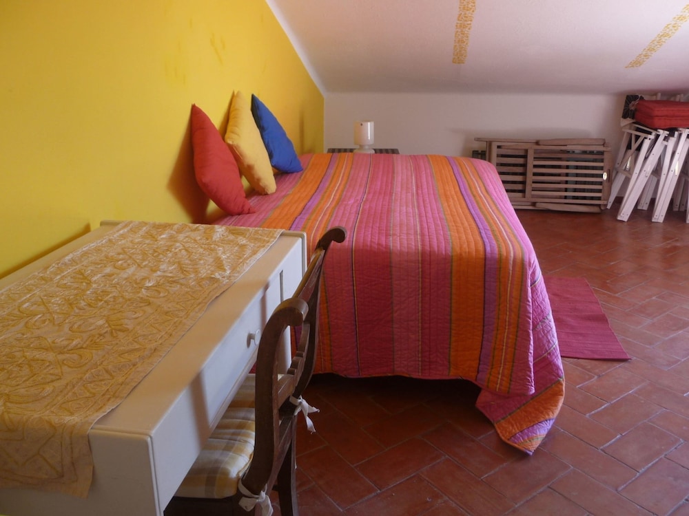 Cozy Holiday Home in Lerici near Sea photo 4