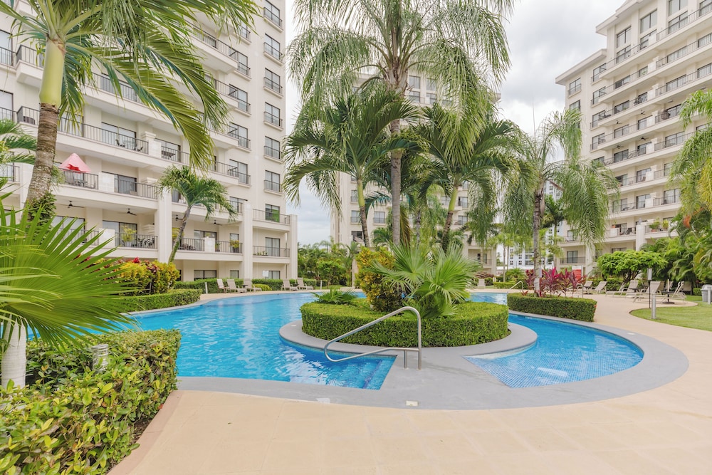 Lovely Mountain View Apartment view 5