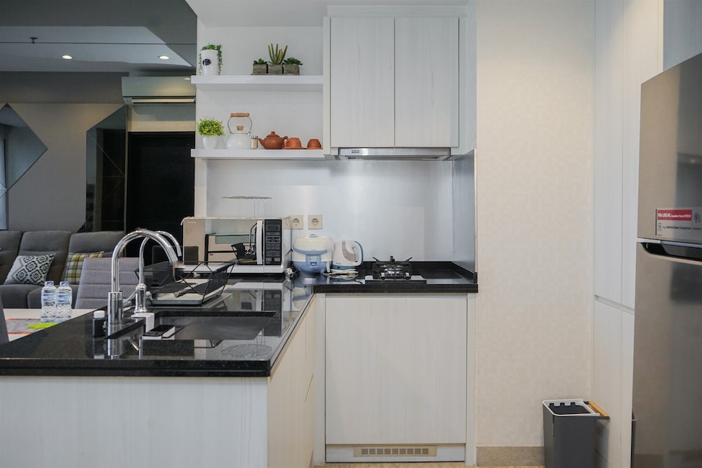 Minimalist And Cozy 1Br At Branz Bsd City Apartment