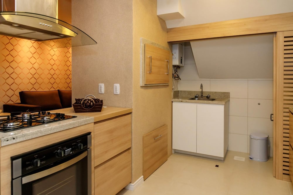 Bel Ssimo Apartamento de 2 Quartos com Tima Localiza o view 3