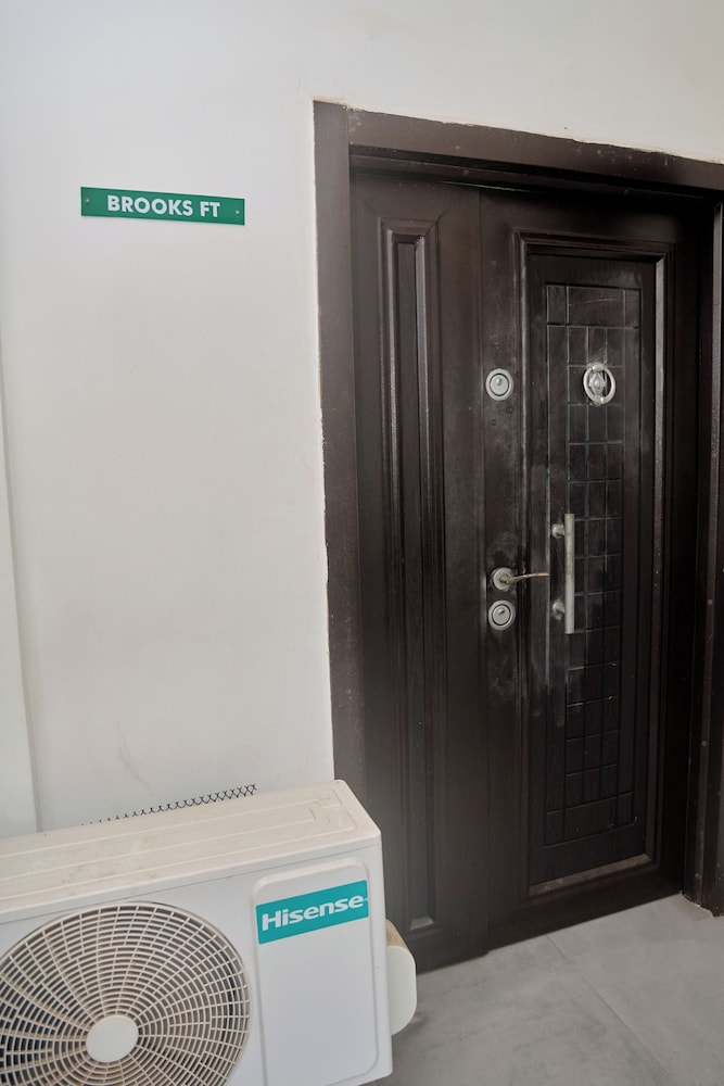Luxurious 1 Duplex and 3 Flats Apartments, Ugbor Village RD, Benin City Nigeria