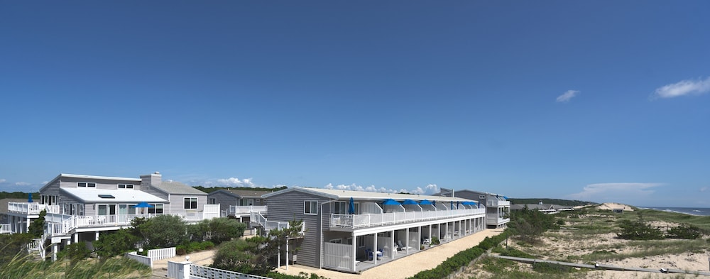 Sea Crest Resort