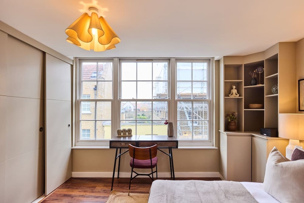 The Brick Lane Arms - Breathtaking 2bdr Penthouse With Balcony