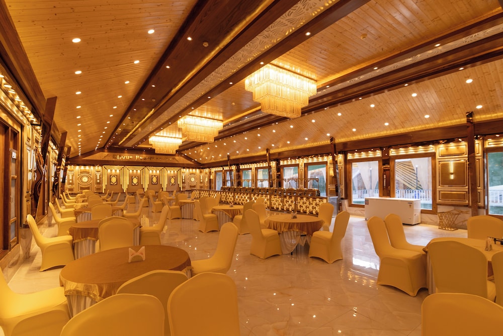 Elbrus Resort & Spa