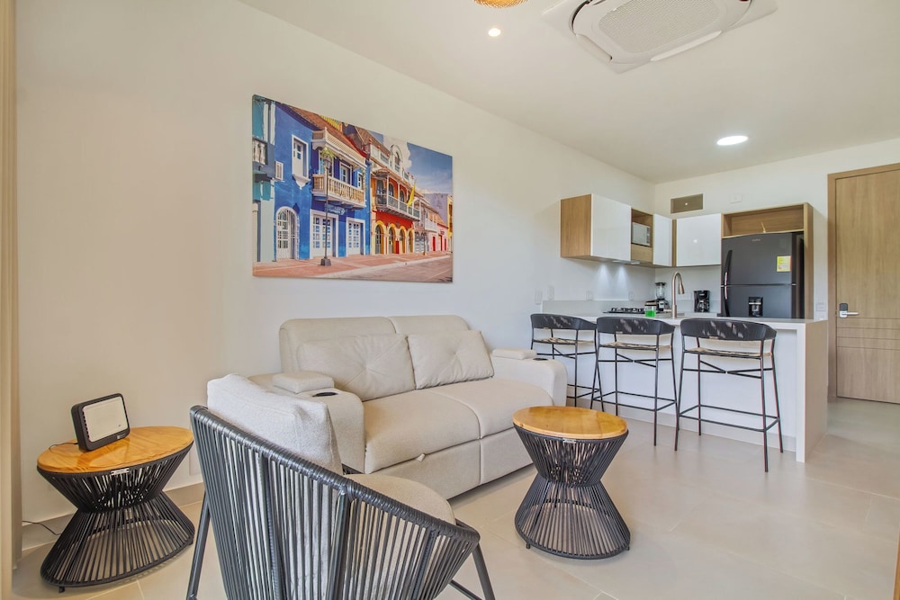 Baia Kristal Cartagena By HostPro