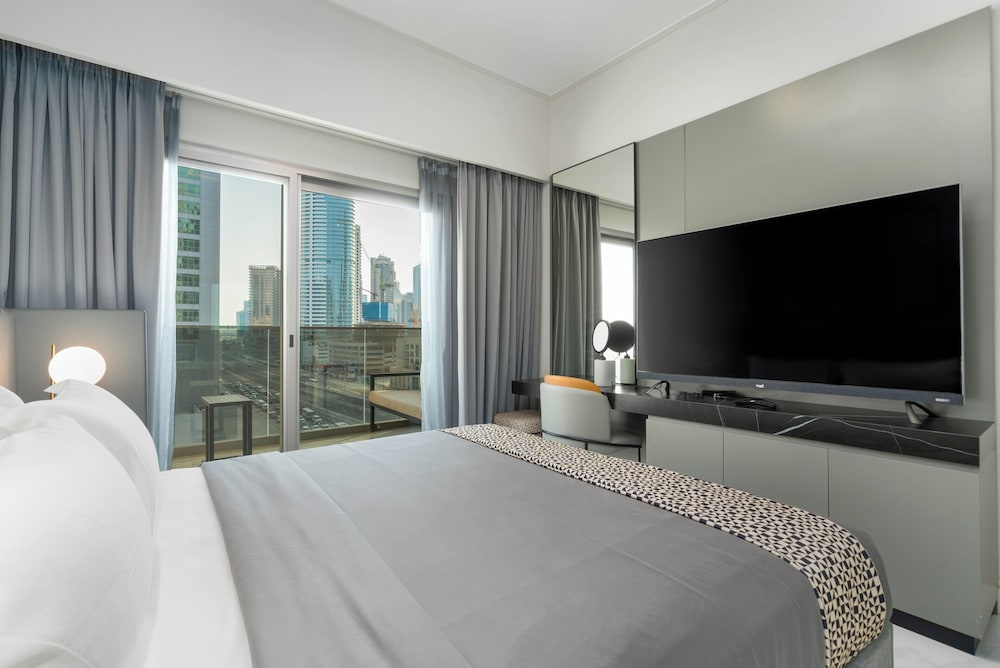 Bespoke Residences - Mag318 2BR Apt photo 3