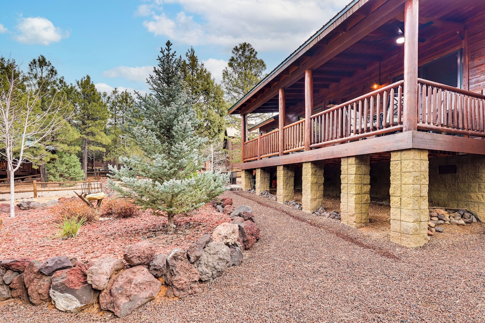 4 Mi to Fool Hollow Lake, Quiet & Cozy Cabin