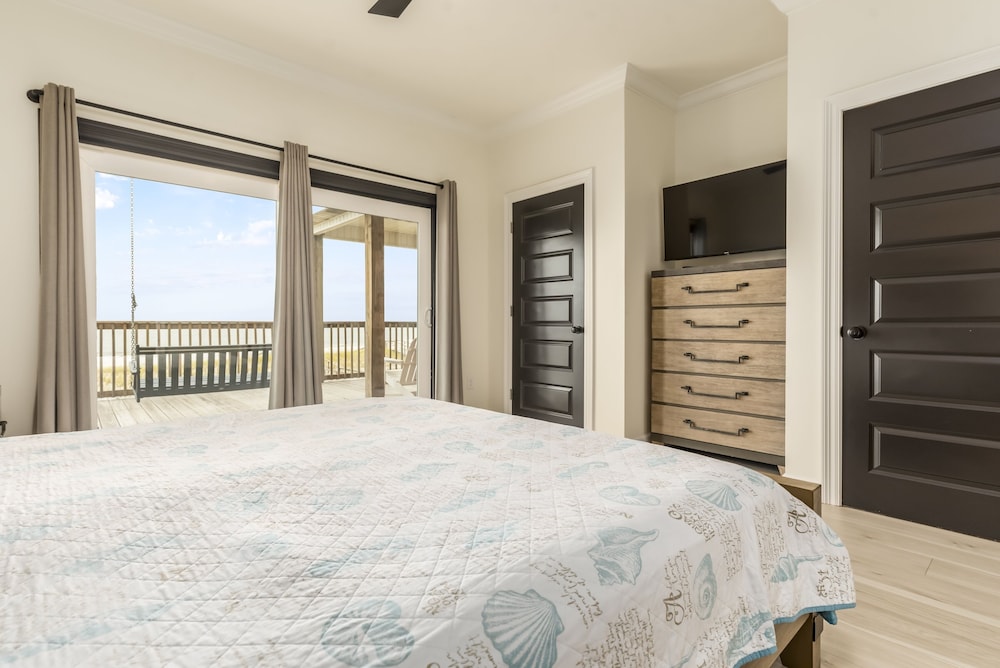 Sea Of Love - 313 Audubon Pl 4 Bedroom Home