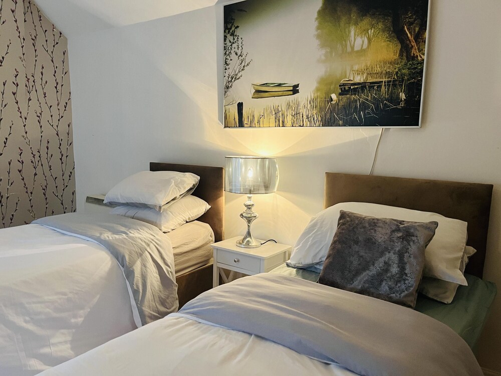 Idyllic 3-bed Barn in Grantham, Lincolnshire view 3