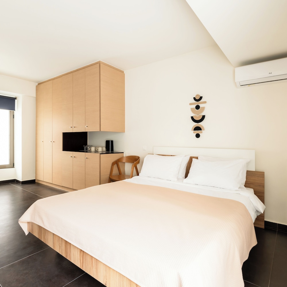 Elysee Apartments 9 B photo 3