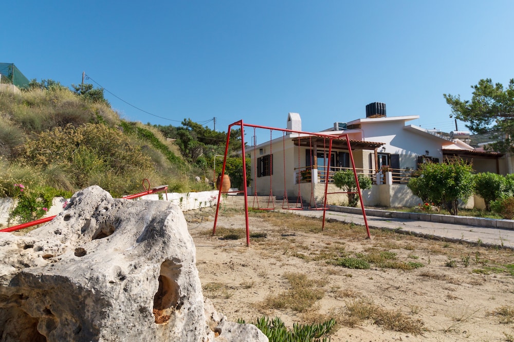 Romanza Villas