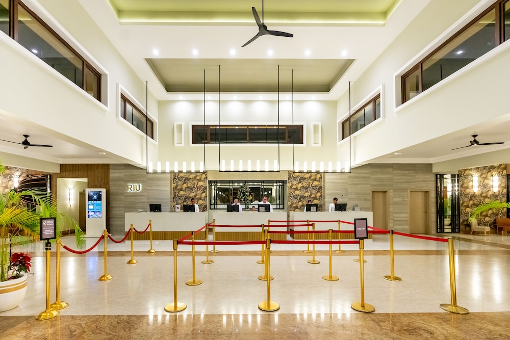 Los Cabos Vacations - Hotel Riu Santa Fe - All Inclusive - Property Image 81