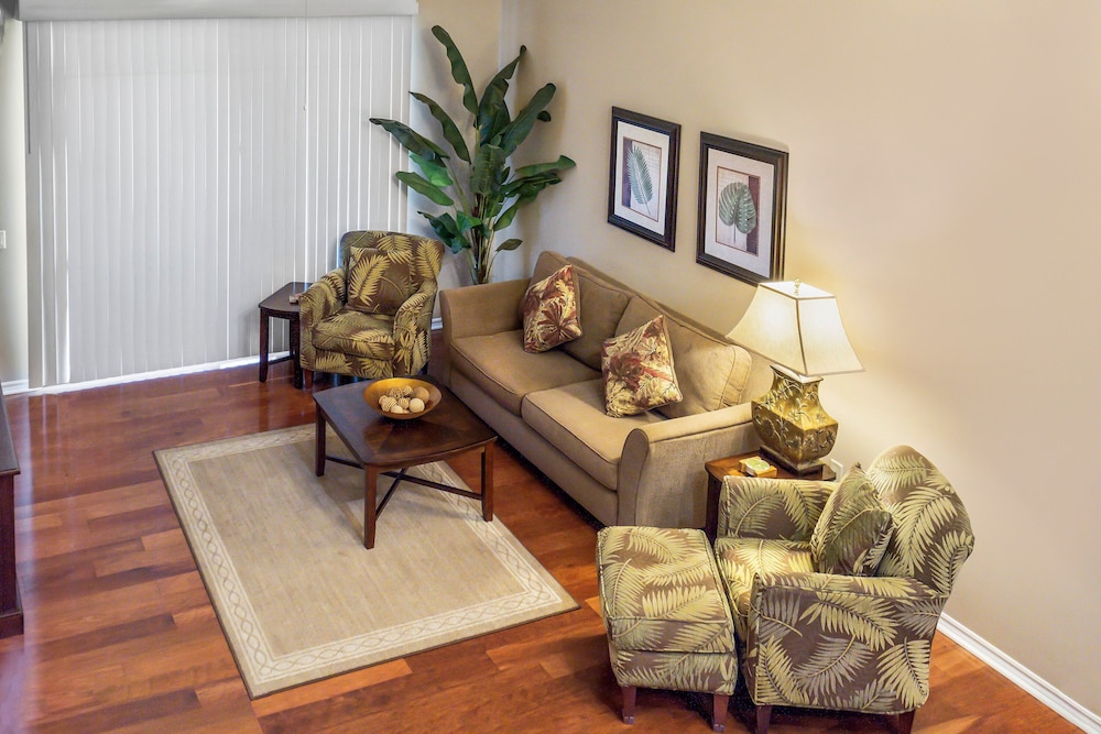 2 Bdrm Plus Loft - AC & Wifi - Concierge Included - Lanai!! - Vrkcv