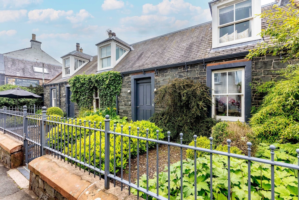 Shepherdess Cottage