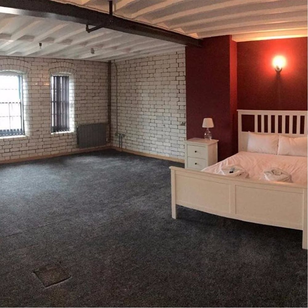 Luxurious City Centre Penthouse