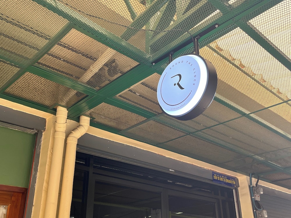 Round The Clock Hostel