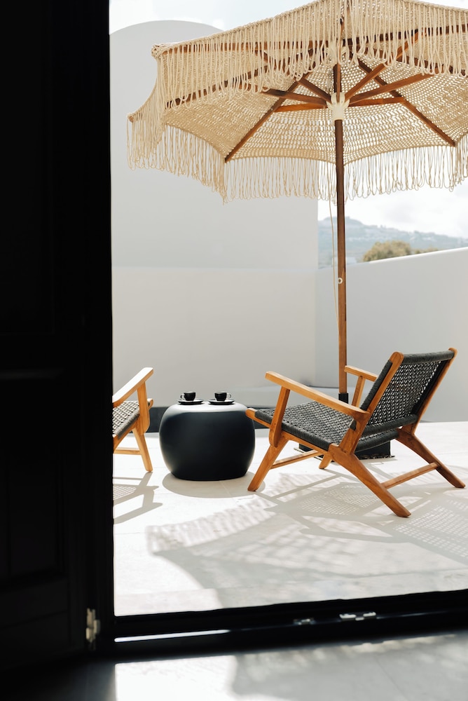 Erthā Suites with private pools