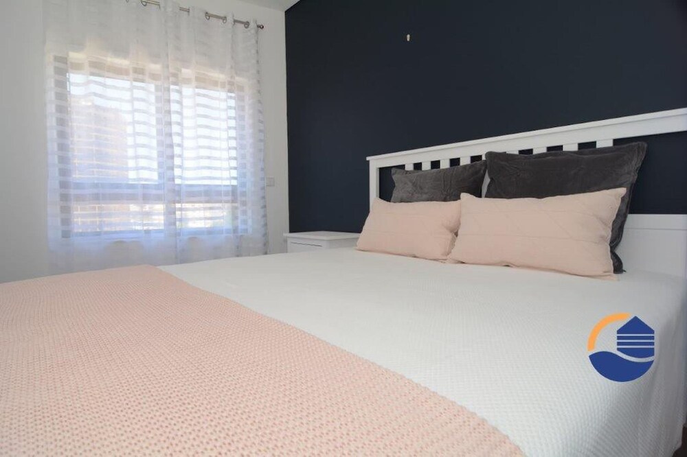 16 in Portim o With 2 Bedrooms and 2 Bathrooms