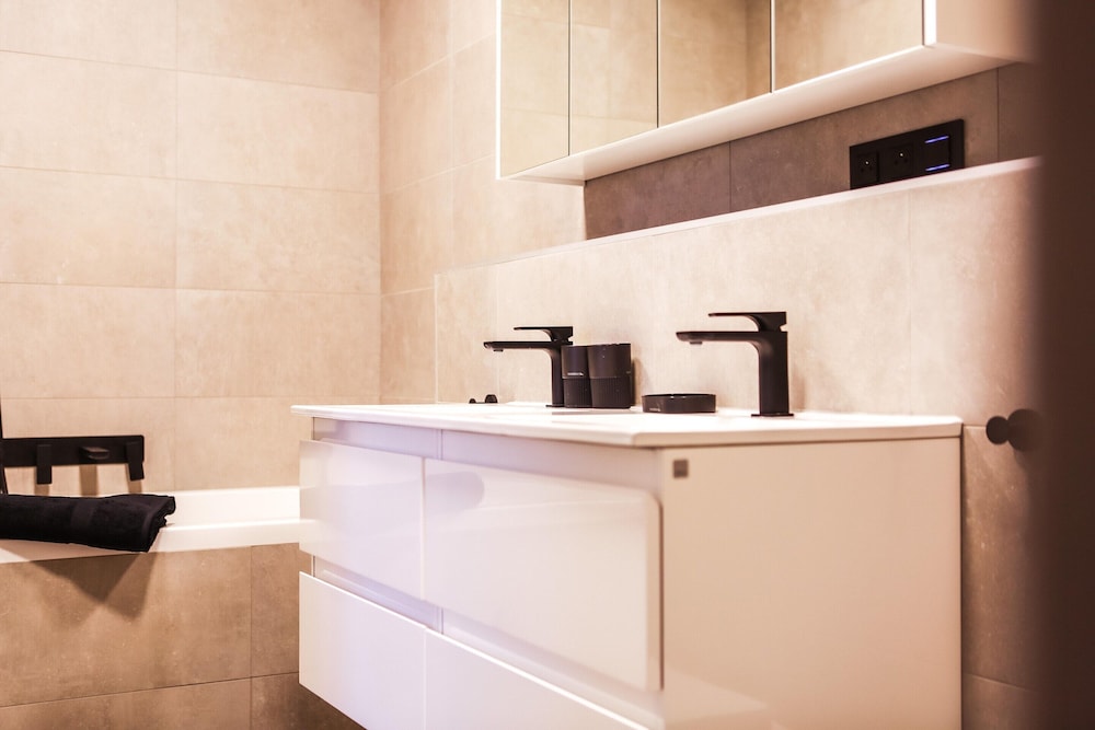Elegant Stay Near Durbuy