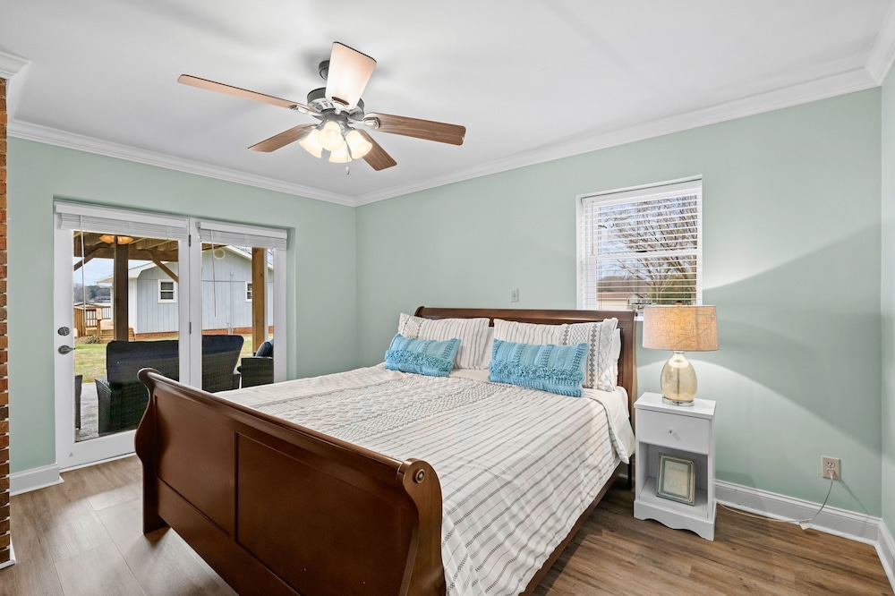 Ponderosa Pointe by Avantstay Boathouse Views