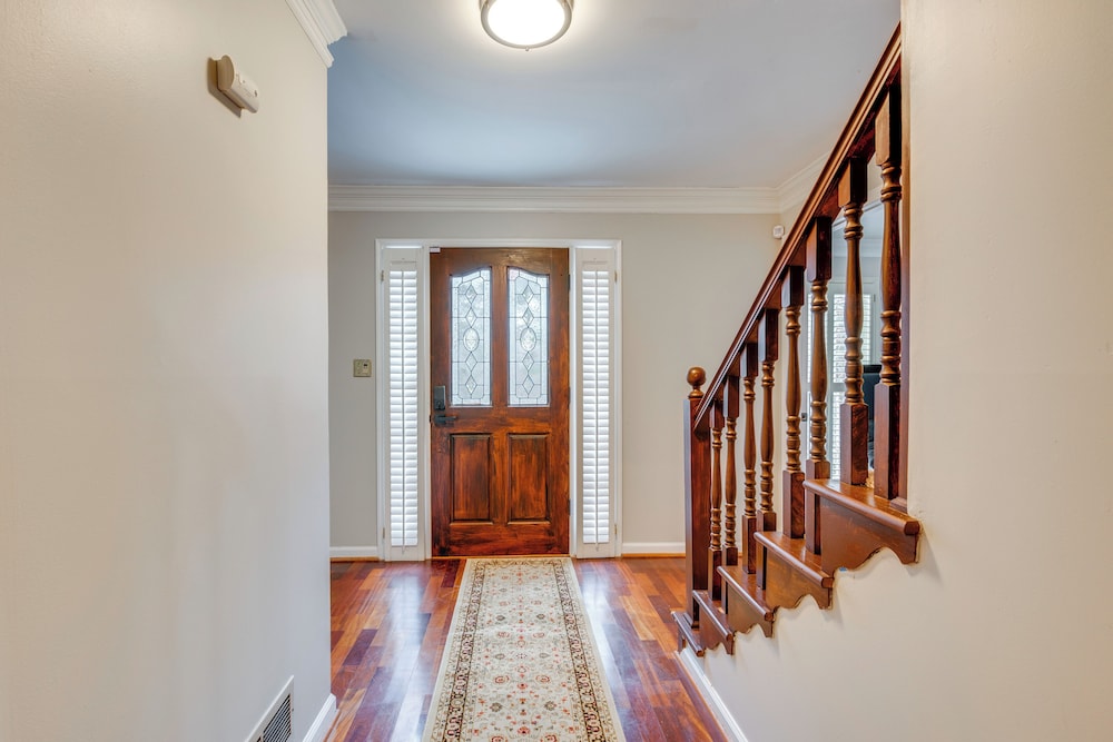 Spacious Home w/ Deck in Marietta!