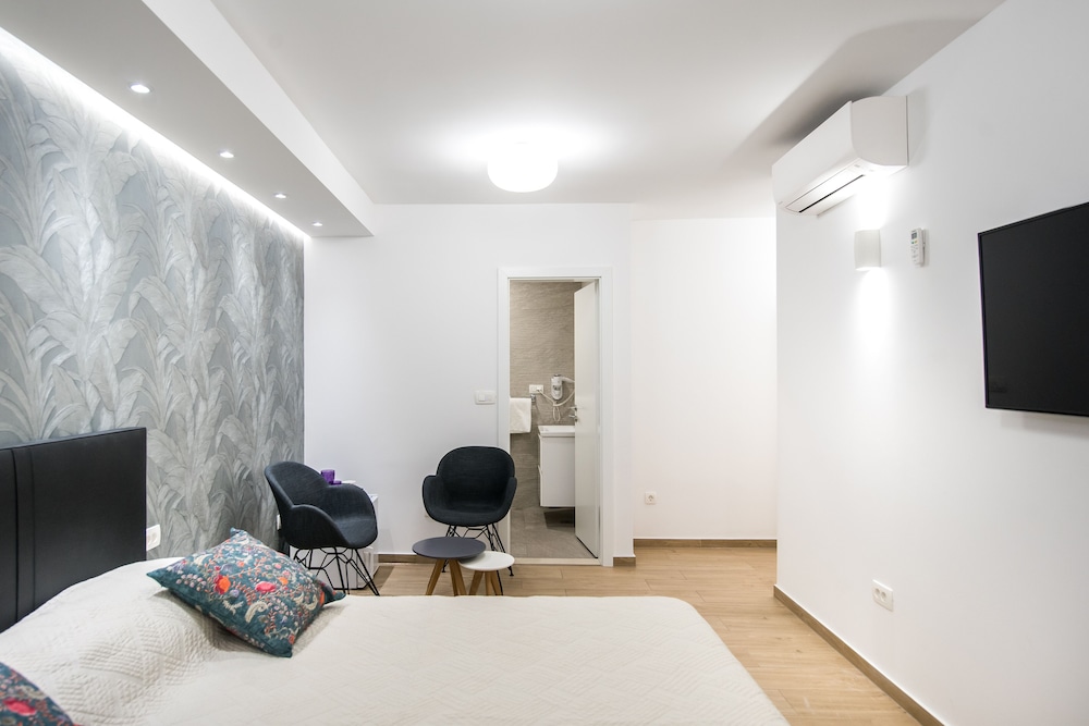 Dubrovnik Spectrum Rooms