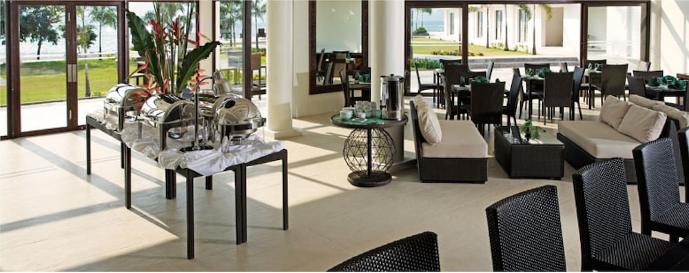 Hotel Kamana Sanctuary Resort and Spa