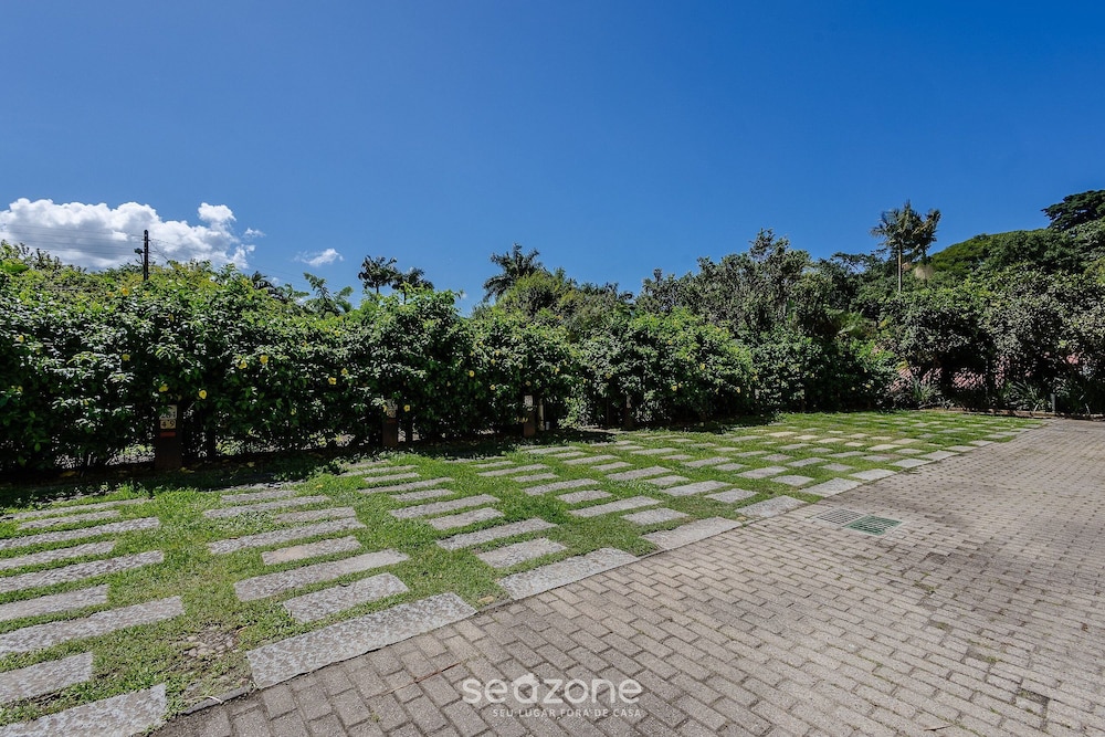 Apartments 450m From Lagoa da Conceicao - CRM