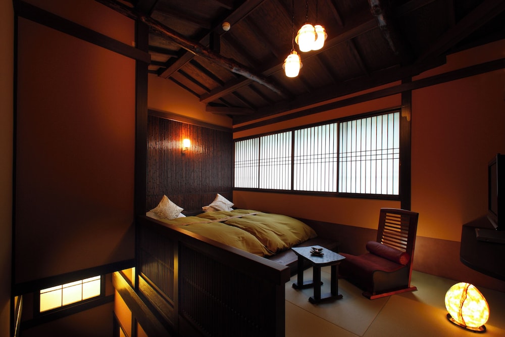 Tonosawa Onsen Yamano Chaya Ryokan