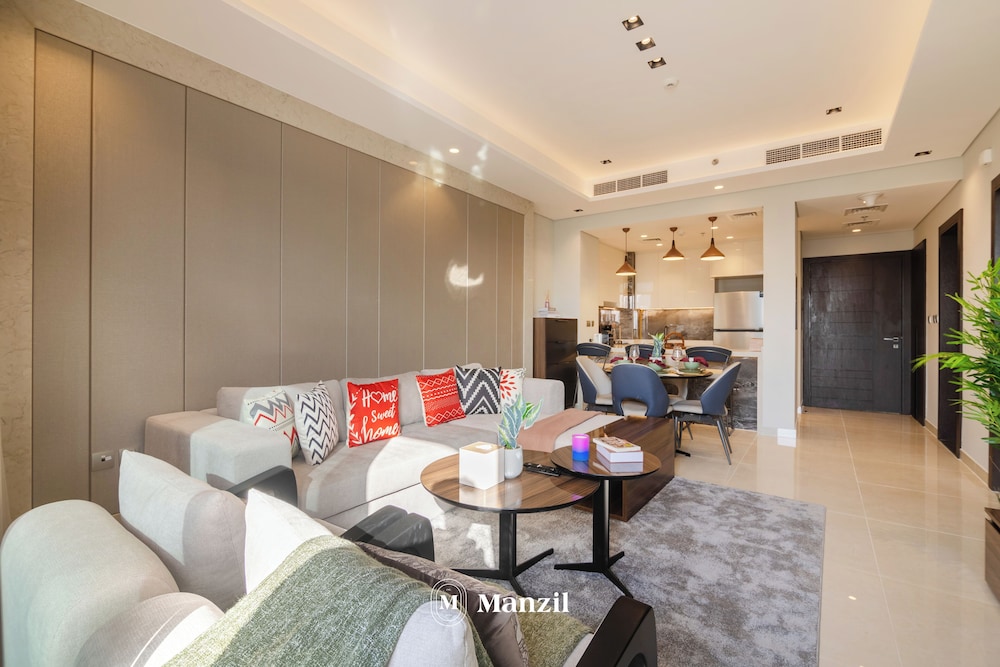 Manzil-1BR Apartment with Burj View
