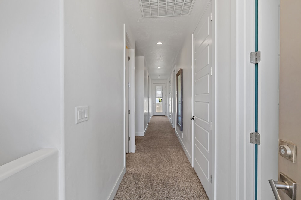 Grand Coral Estate 6 Bedroom Townhouse