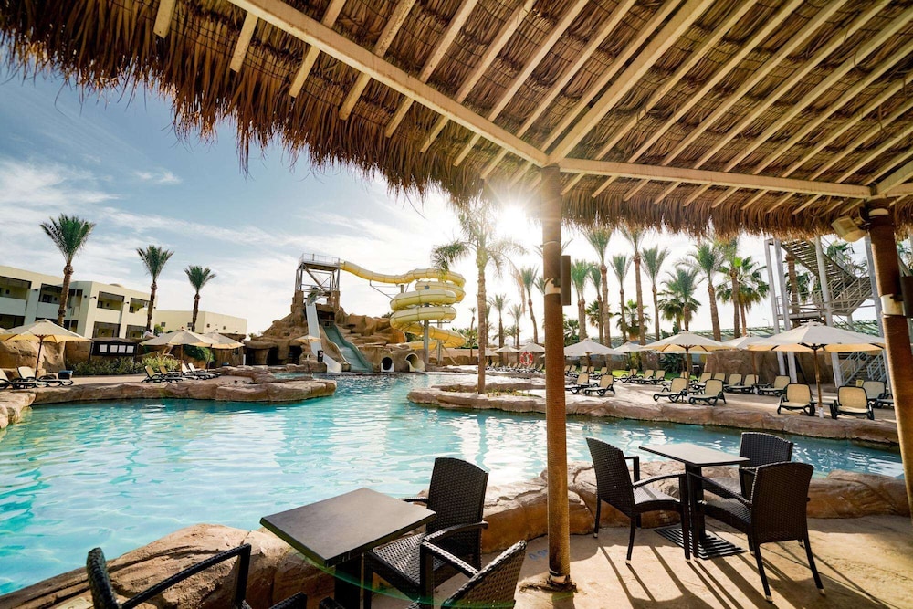 SENTIDO Reef Oasis Aqua Park Resort