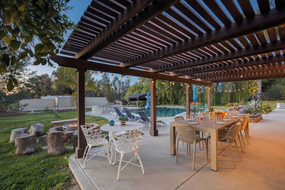 Temecula Wine Country Home w/ Pool, Hot Tub, Game Room & Vineyard Views