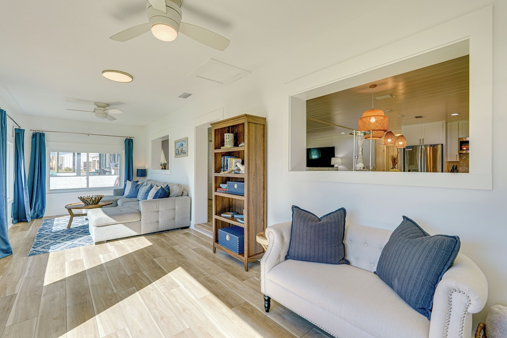 Walk to Beach: Chic PCB Getaway w/ Yard