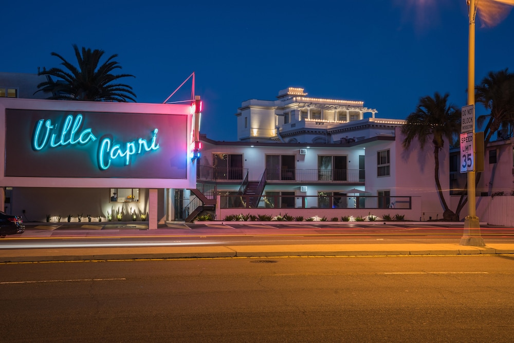Villa Capri By The Sea