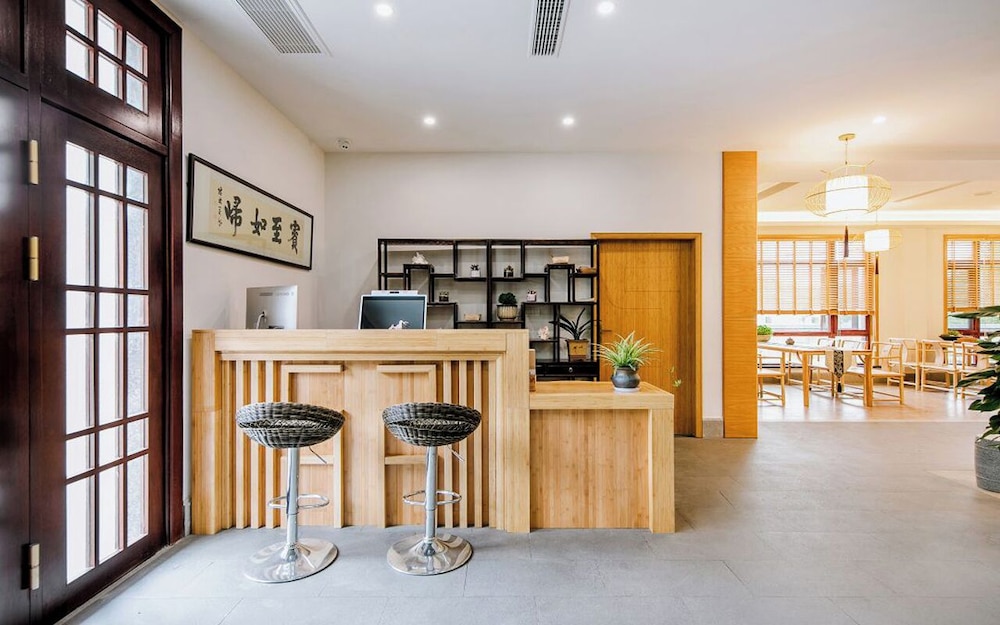StarChain · Puyi Time · Family Vacation Villa (Wufeng Mountain Store in Anji)