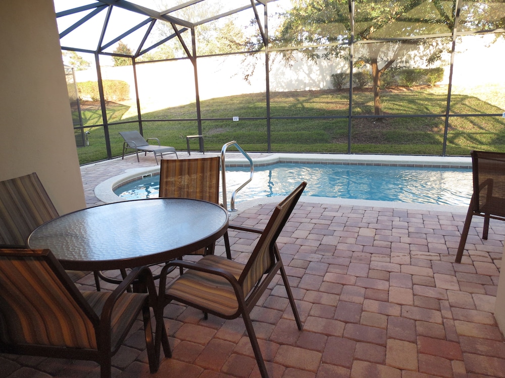 Hotel Kissimmee Maingate Area Pool Homes by SVV - Image 1