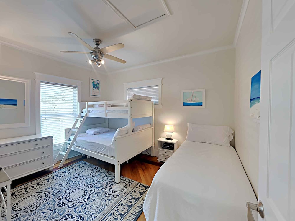 Aloha Sandy Bay by Southern Vacation Rentals view 3