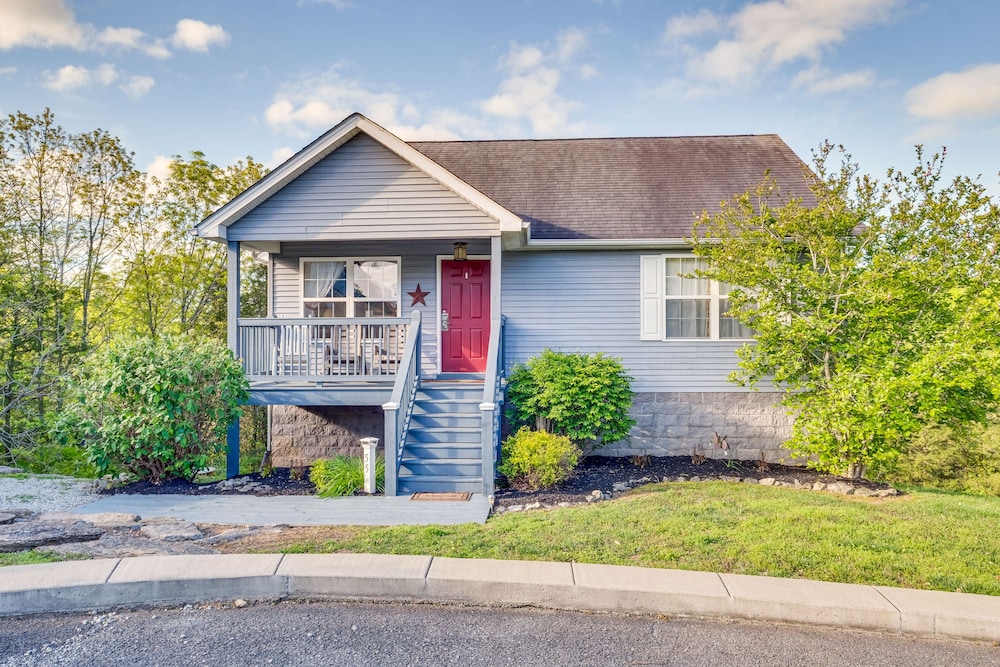 Taylorsville Cottage w/ Hot Tub & Lake Access! view 2