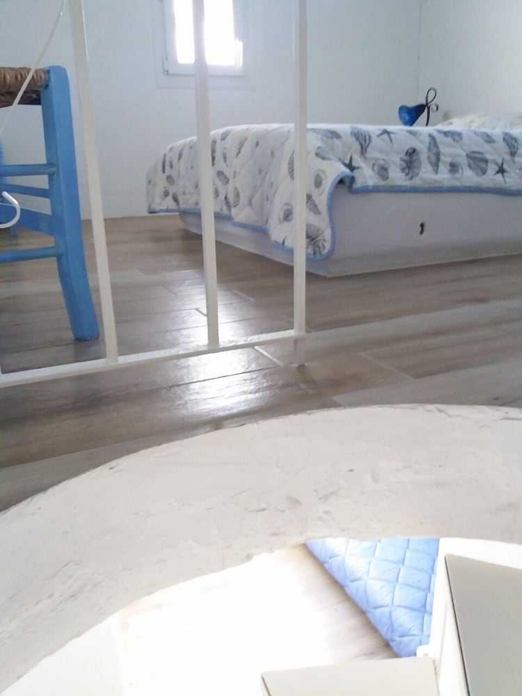 Cavo Delos