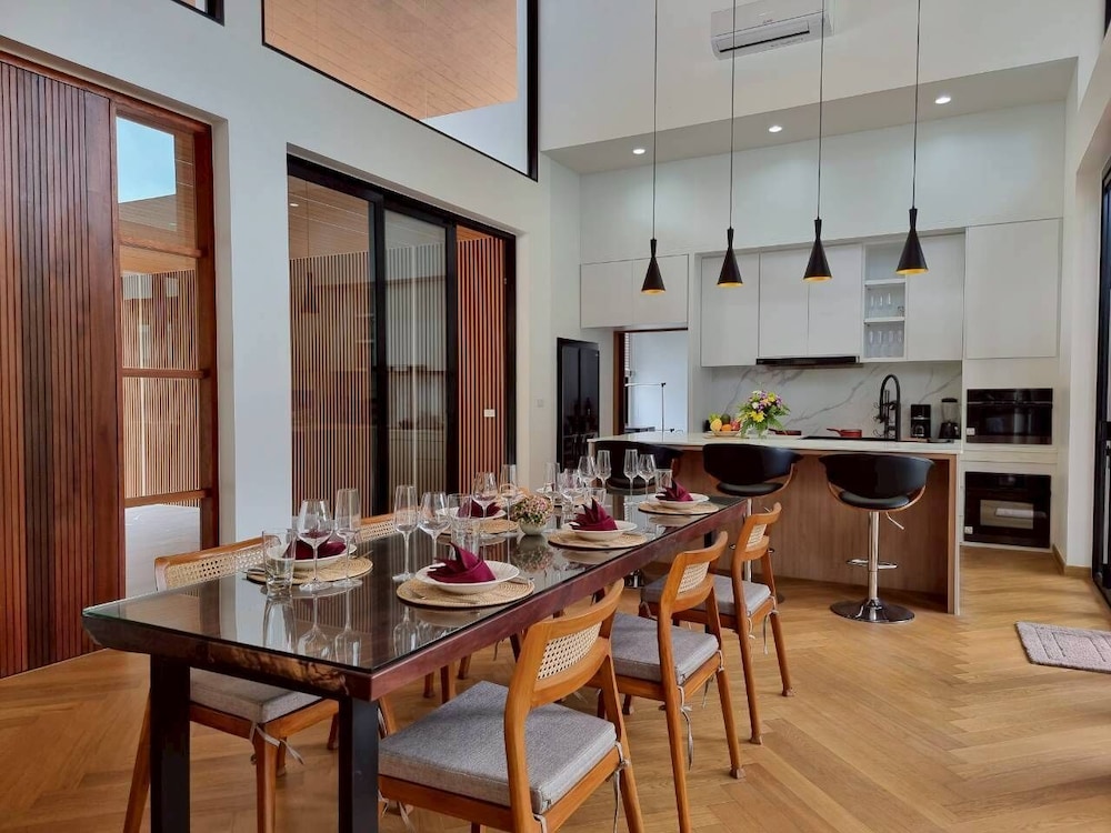 Red Cheek Mountain Villa