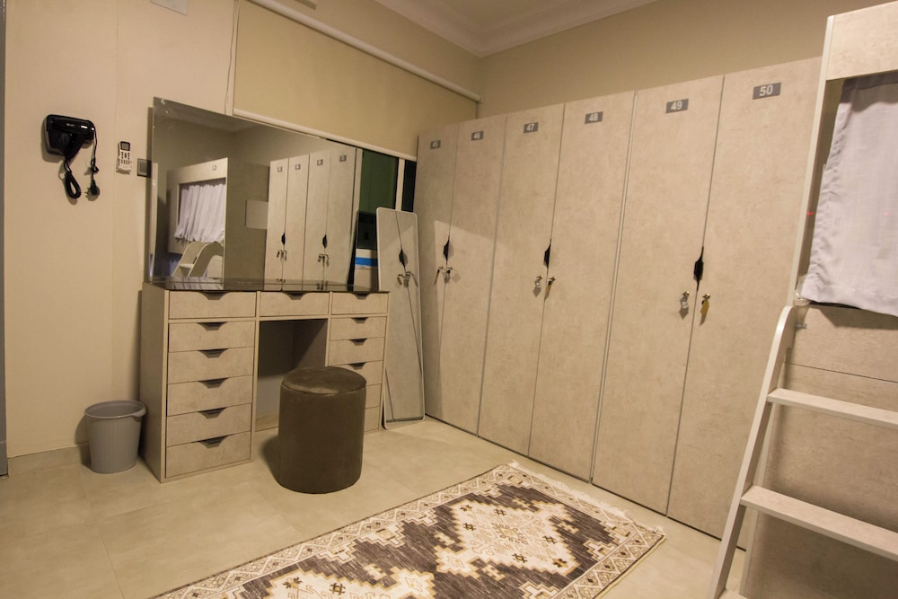 LuxHostel