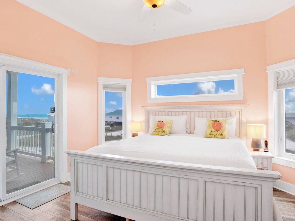 Barefeet Retreat by Southern Vacation Rentals