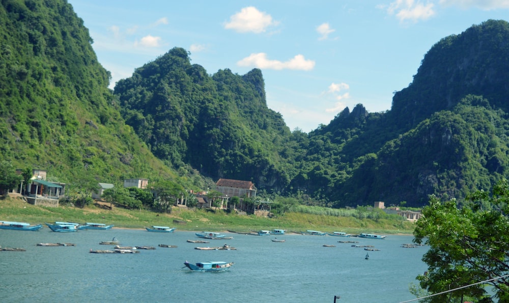 Son Doong Riverside Homestay