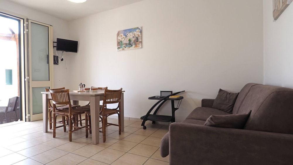 Garden Villa 2 Bedrooms by the sea 7 Sleeps